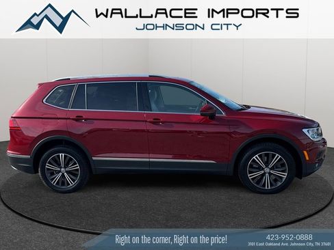 Used 2019 Volkswagen Tiguan SEL w/ 3rd Row Seat Package AWD/4WD image 6