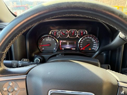 Used 2014 GMC Sierra 1500 SLE w/ All-Terrain Package image 10