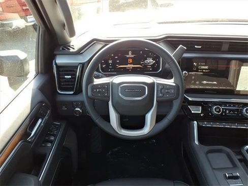 New 2026 GMC Sierra 3500 Denali w/ Denali Reserve Package image 14