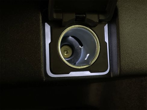 Certified 2025 Honda Prologue Touring image 36