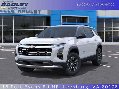 New 2026 Chevrolet Equinox LT w/ Convenience Package II image 8