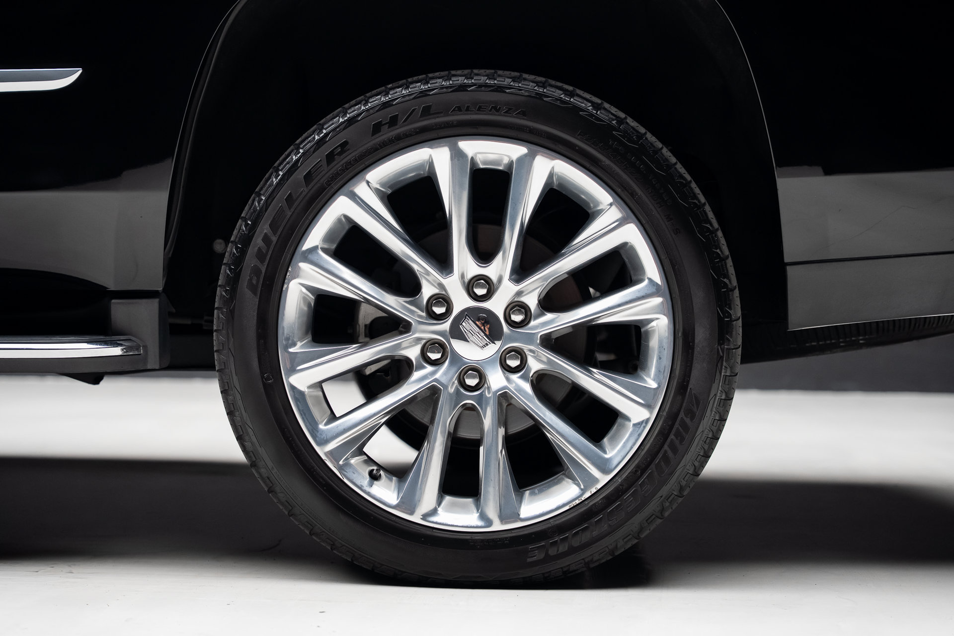 Used 2020 Cadillac Escalade Luxury RWD image 17