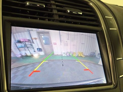 Used 2019 Lincoln Nautilus Select image 18