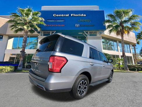 Used 2024 Ford Expedition XLT AWD/4WD image 5