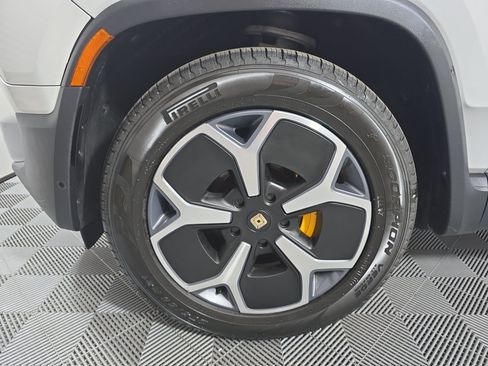 Used 2023 Rivian R1T Adventure Quad AWD/4WD image 9