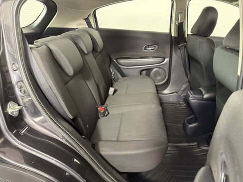 Used 2018 Honda HR-V LX image 21