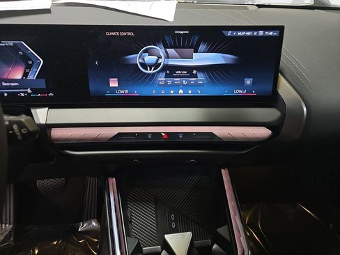 Used 2026 BMW X3 xDrive30 w/ Convenience Package image 23