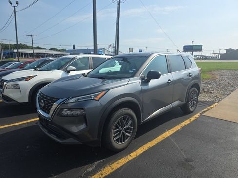 Certified 2023 Nissan Rogue S FWD image 1