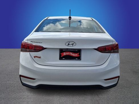 Used 2021 Hyundai Accent SEL FWD image 5