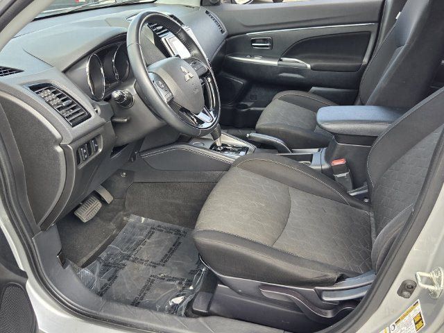 Used 2021 Mitsubishi Outlander Sport SE FWD image 18