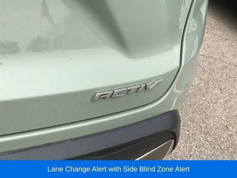 Used 2025 Chevrolet Trax ACTIV w/ Driver Confidence Package FWD image 7