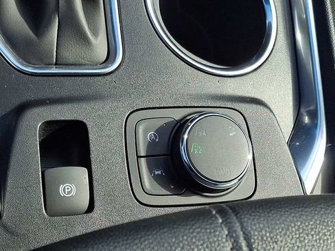 Certified 2024 Chevrolet Traverse LT w/ Midnight/Sport Edition AWD/4WD image 26