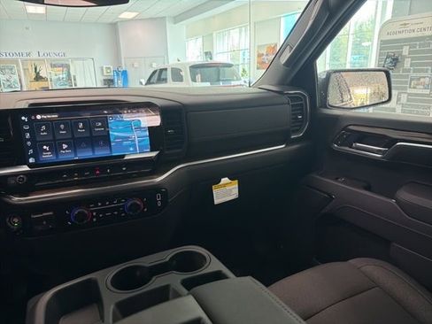 New 2026 Chevrolet Silverado 1500 LT AWD/4WD image 23