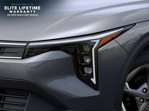 New 2026 Kia K4 FWD image 11