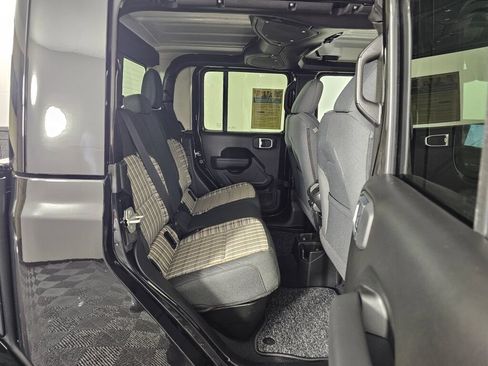 New 2026 Jeep Gladiator Sport AWD/4WD image 36