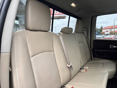 Used 2013 RAM 1500 Laramie w/ Convenience Group AWD/4WD image 21