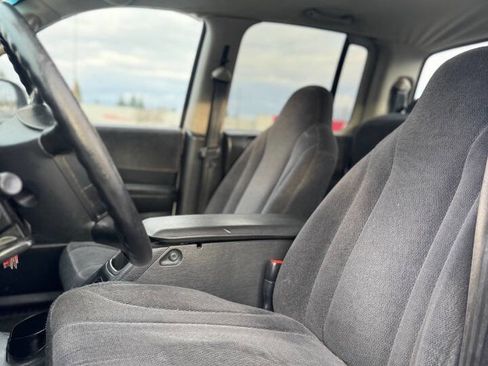 Used 2004 Dodge Dakota SLT w/ PWR Convenience Group image 3
