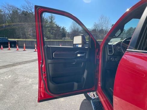 Used 2024 RAM 2500 Big Horn w/ Bed Utility Group image 23