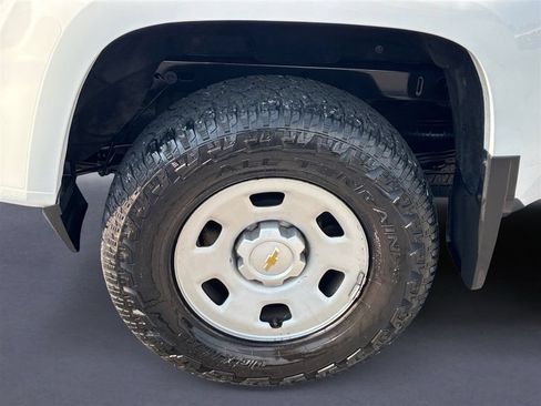Used 2019 Chevrolet Colorado W/T w/ WT Convenience Package AWD/4WD image 10
