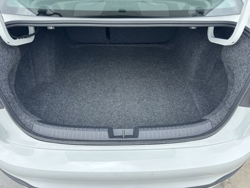 Used 2025 Volkswagen Jetta Sport FWD image 29