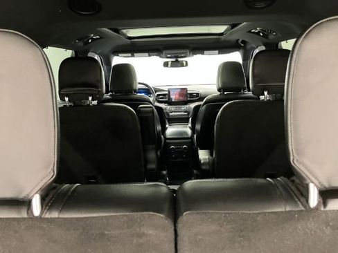 Used 2020 Ford Explorer Limited w/ Class III Trailer Tow Package image 56