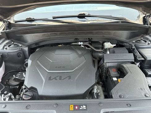 Used 2025 Kia Telluride S AWD/4WD image 27