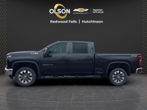 Used 2024 Chevrolet Silverado 3500 LT w/ All Star Edition image 2