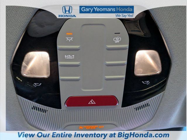 Used 2025 Kia K4 FWD image 28