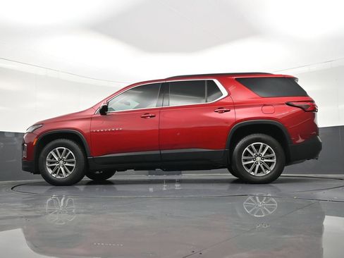 Used 2024 Chevrolet Traverse LT FWD image 25