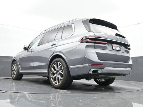 Used 2026 BMW X7 xDrive40i AWD/4WD image 38