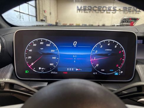 New 2026 Mercedes-Benz GLC 300 GLC 300 image 3