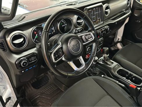 Used 2022 Jeep Wrangler Unlimited Rubicon 4xe image 43