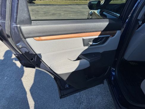 Used 2017 Honda CR-V EX image 24