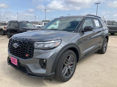 New 2026 Ford Explorer ST w/ Sun And Sound Package image 3