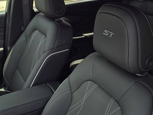 New 2026 Buick Envista Sport Touring w/ Studio Series FWD image 18