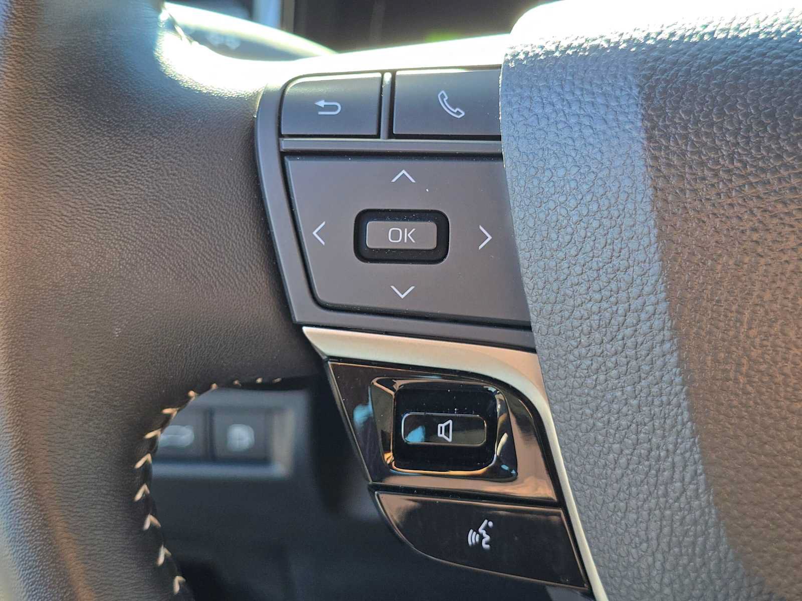 Certified 2026 Toyota Camry SE FWD image 28