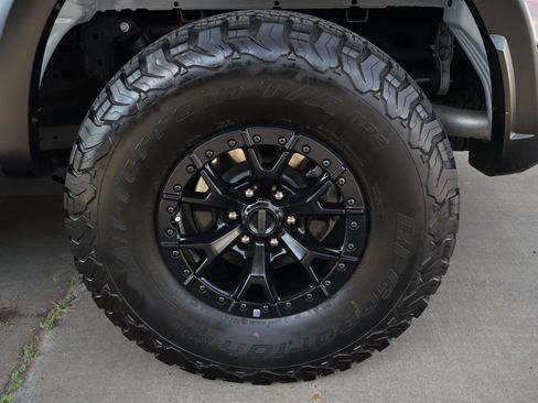 Used 2023 Ford F150 Raptor w/ Equipment Group 802A Raptor R AWD/4WD image 27