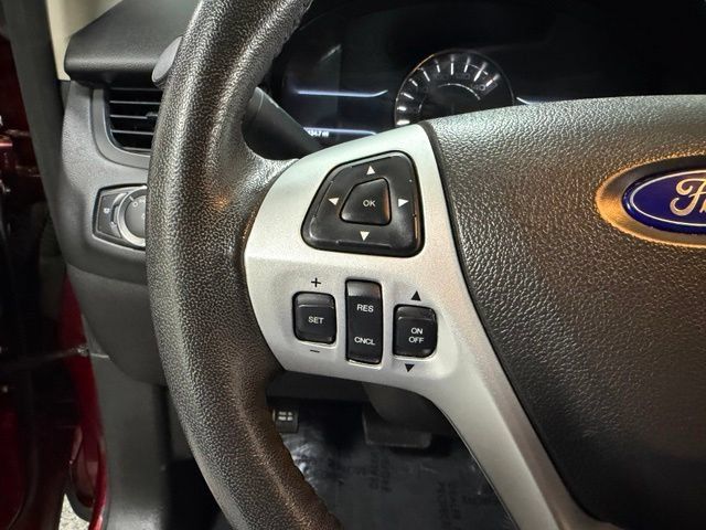 Used 2013 Ford Edge SEL AWD/4WD image 16