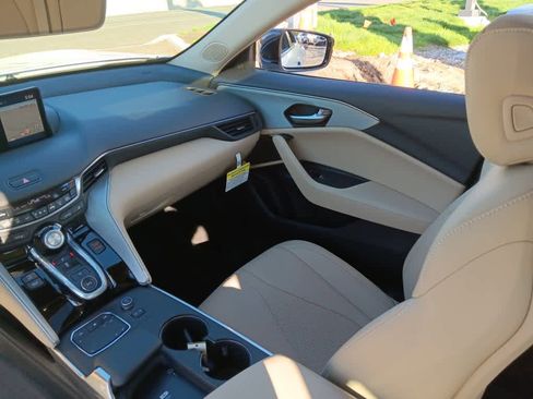 Used 2025 Acura TLX w/ Technology Package FWD image 12