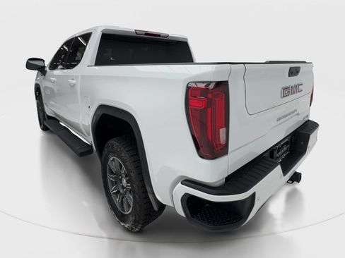 Used 2025 GMC Sierra 1500 AT4 AWD/4WD image 10