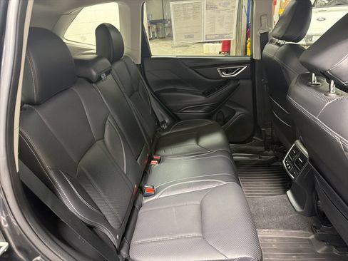 Used 2019 Subaru Forester Touring AWD/4WD image 10