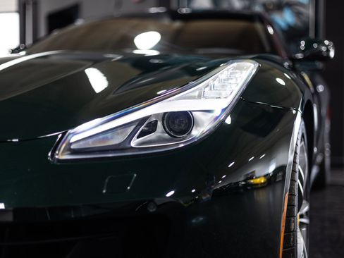 Used 2018 Ferrari GTC4Lusso image 24