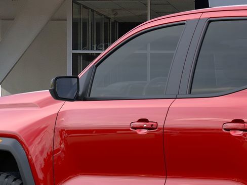New 2026 GMC Canyon Elevation w/ Convenience Package RWD image 12