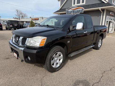 Used 2004 Nissan Titan LE w/ (Tow) Big Tow Pkg image 1