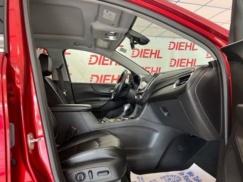 Used 2024 Chevrolet Equinox Premier AWD/4WD image 13