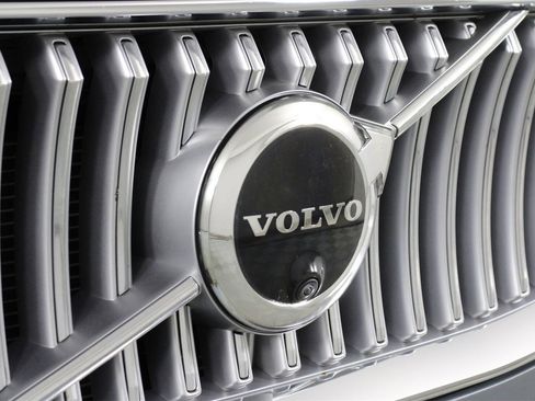 Certified 2023 Volvo XC90 B6 Ultimate image 27