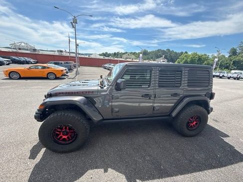 Used 2019 Jeep Wrangler Unlimited Rubicon AWD/4WD image 4