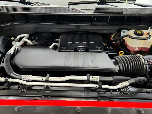 Used 2023 Chevrolet Silverado 1500 LT AWD/4WD image 26