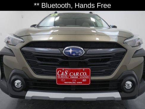 Used 2025 Subaru Outback Limited image 3