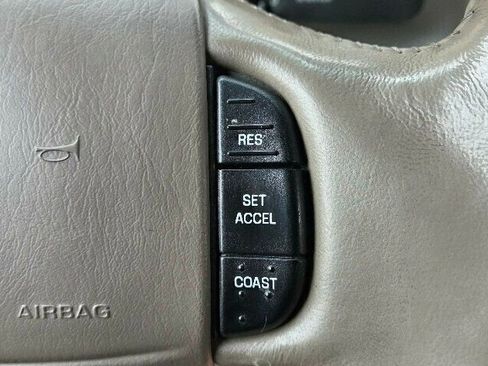 Used 2000 Ford Excursion Limited image 29